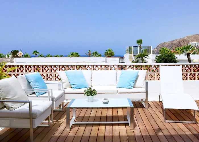 Mirador De Palm-mar, Outdoor Jacuzzi And Magical Views Of The Ocean Nyaraló *