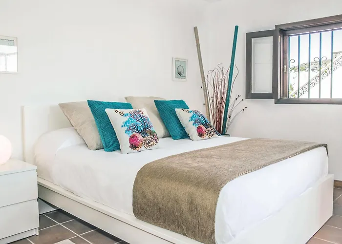 Mirador De Palm-mar, Outdoor Jacuzzi And Magical Views Of The Ocean Nyaraló *